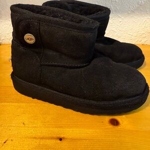 UGG Black Ankle Boots Girl 12T
